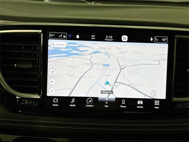 used 2021 Chrysler Pacifica Hybrid car, priced at $28,000