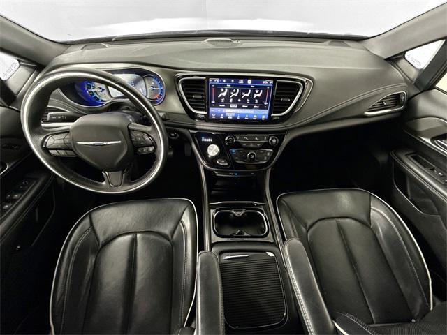 used 2021 Chrysler Pacifica Hybrid car, priced at $28,000