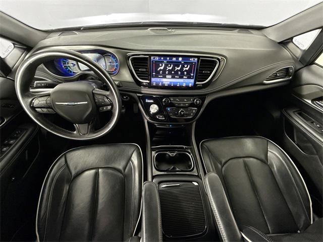 used 2021 Chrysler Pacifica Hybrid car, priced at $29,500