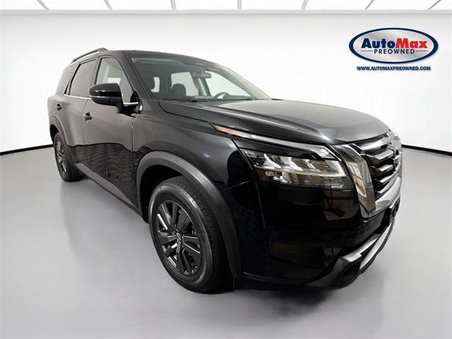 used 2022 Nissan Pathfinder car, priced at $29,500
