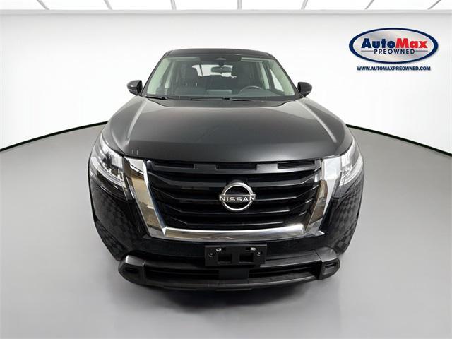 used 2022 Nissan Pathfinder car, priced at $29,500