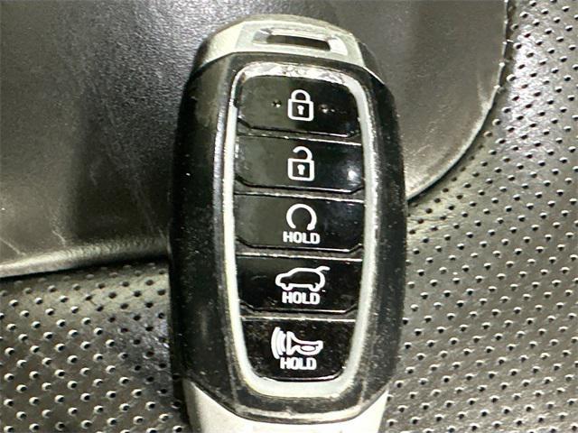 used 2022 Hyundai Palisade car, priced at $32,000