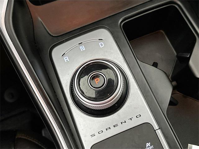 used 2022 Kia Sorento Hybrid car, priced at $27,000