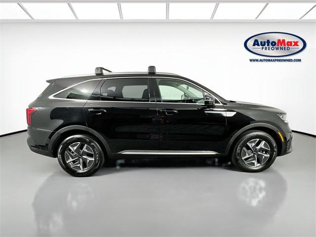 used 2022 Kia Sorento Hybrid car, priced at $27,000