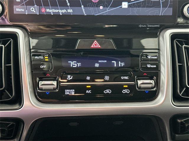 used 2022 Kia Sorento Hybrid car, priced at $27,000