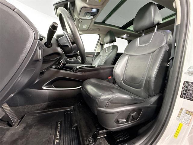 used 2022 Hyundai TUCSON Hybrid car, priced at $27,500