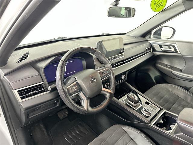 used 2023 Mitsubishi Outlander car, priced at $25,500