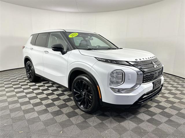 used 2023 Mitsubishi Outlander car, priced at $25,500