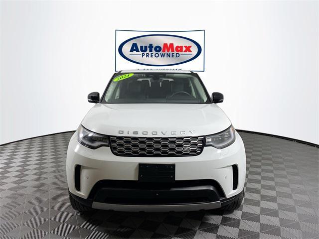 used 2024 Land Rover Discovery car, priced at $43,000