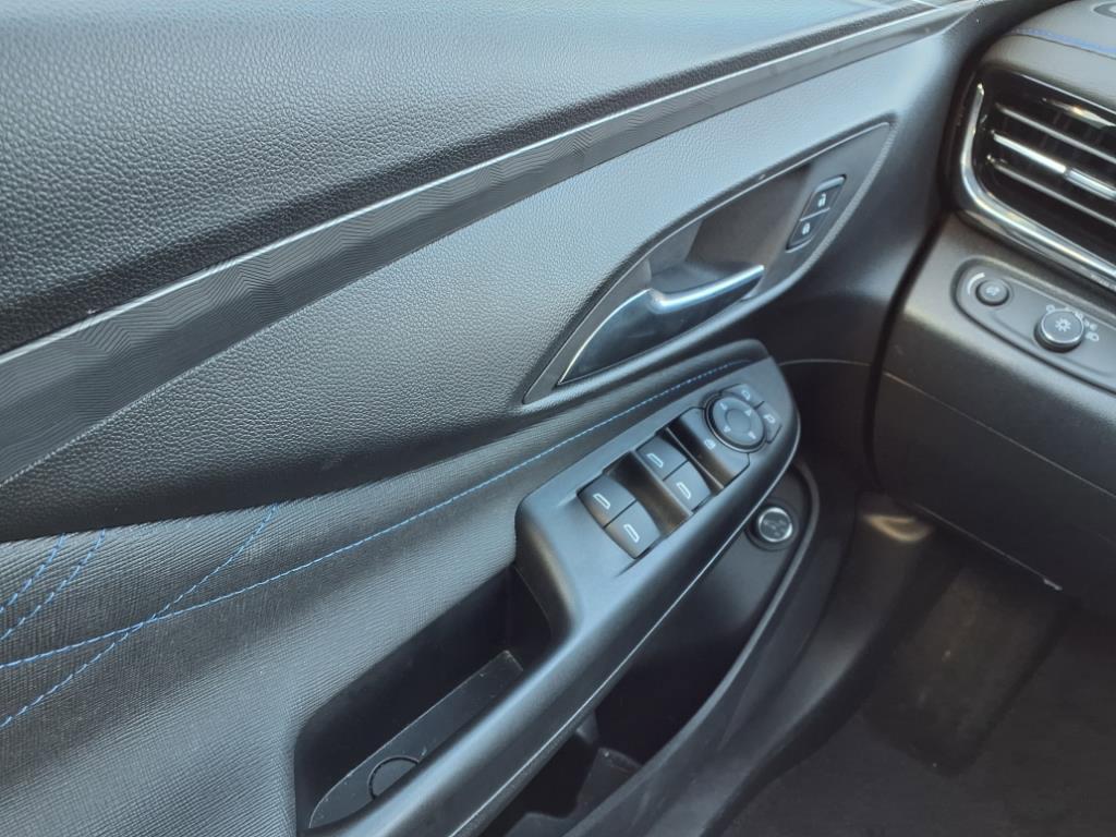 used 2025 Buick Envista car, priced at $24,995