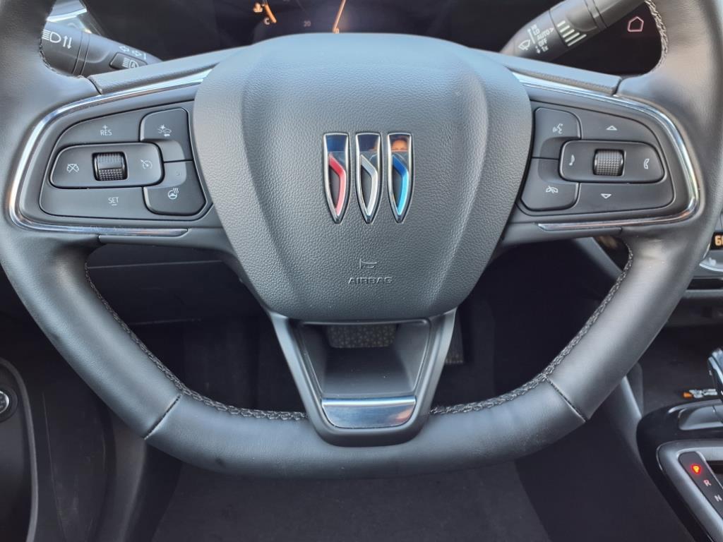 used 2025 Buick Envista car, priced at $24,995