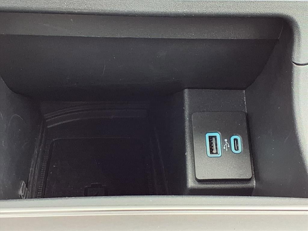 used 2023 Ford Edge car, priced at $28,993