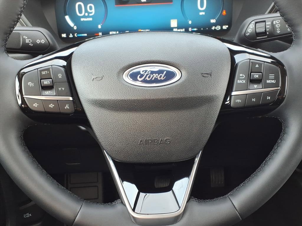 used 2023 Ford Escape car, priced at $24,923
