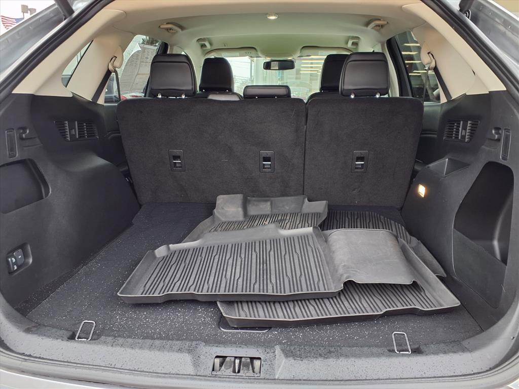 used 2024 Ford Edge car, priced at $29,995