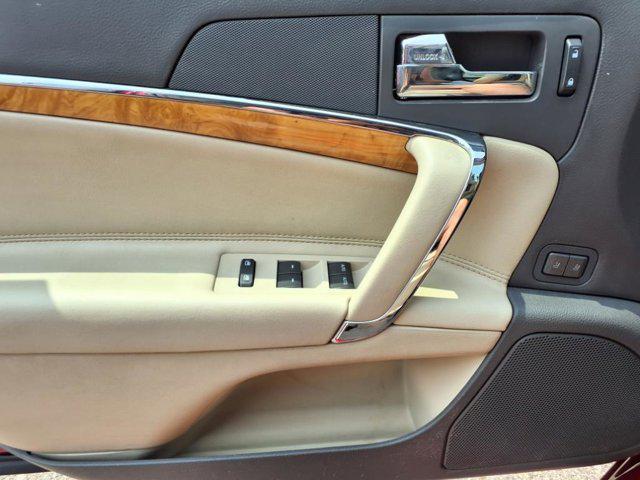 used 2011 Lincoln MKZ car