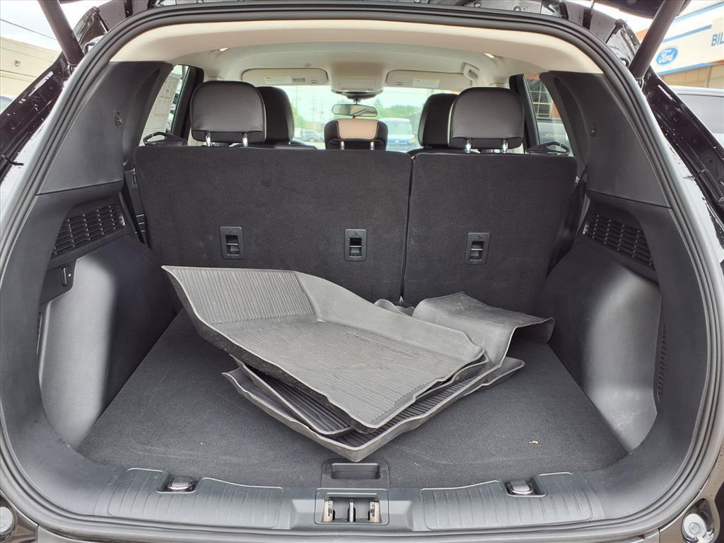 used 2022 Ford Escape car, priced at $24,992