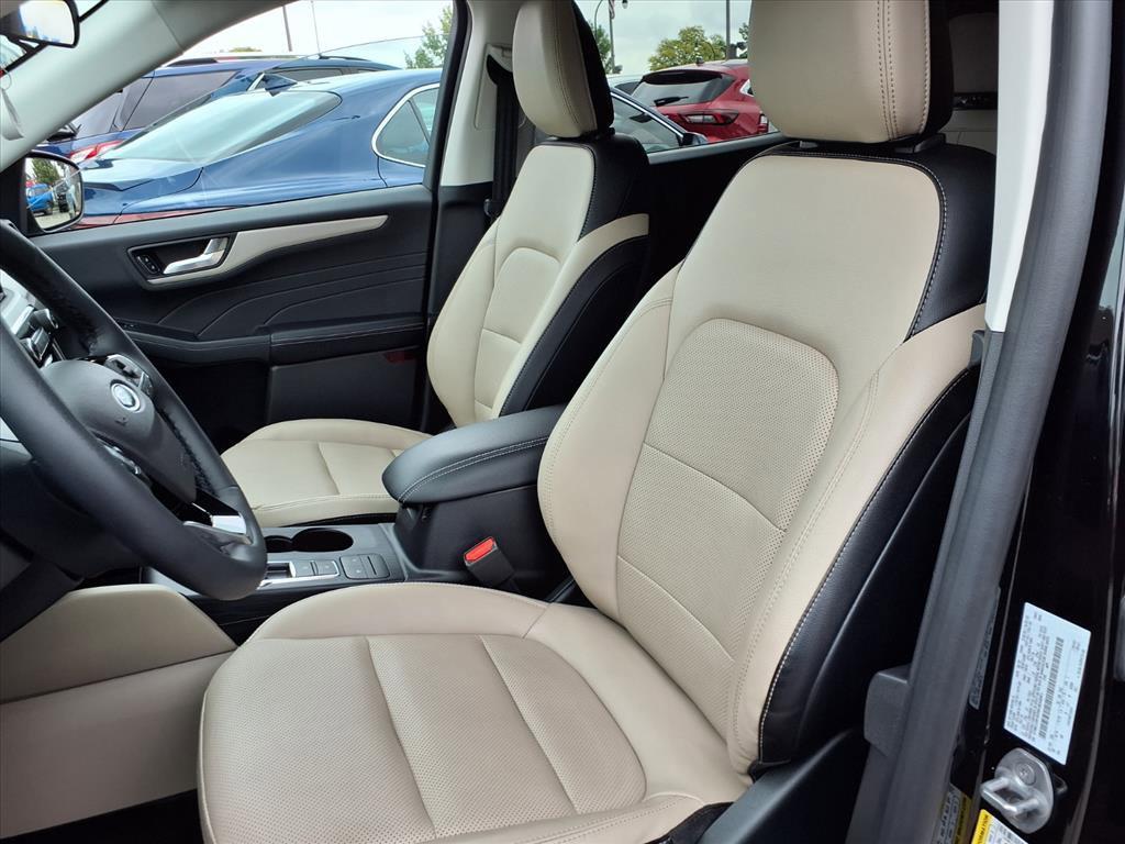 used 2022 Ford Escape car, priced at $24,992