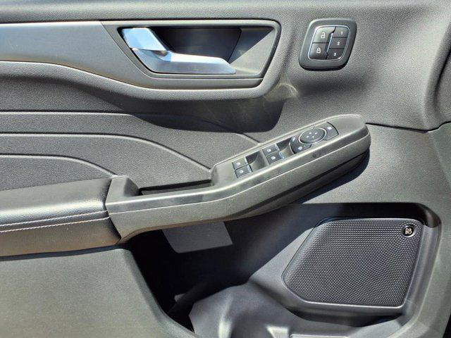 used 2023 Ford Escape car, priced at $25,543