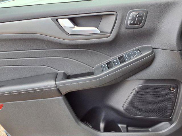 used 2023 Ford Escape car, priced at $26,423