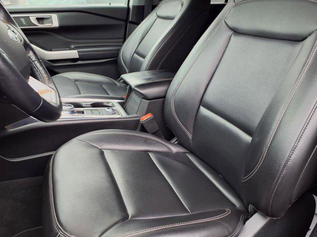used 2022 Ford Explorer car, priced at $29,992