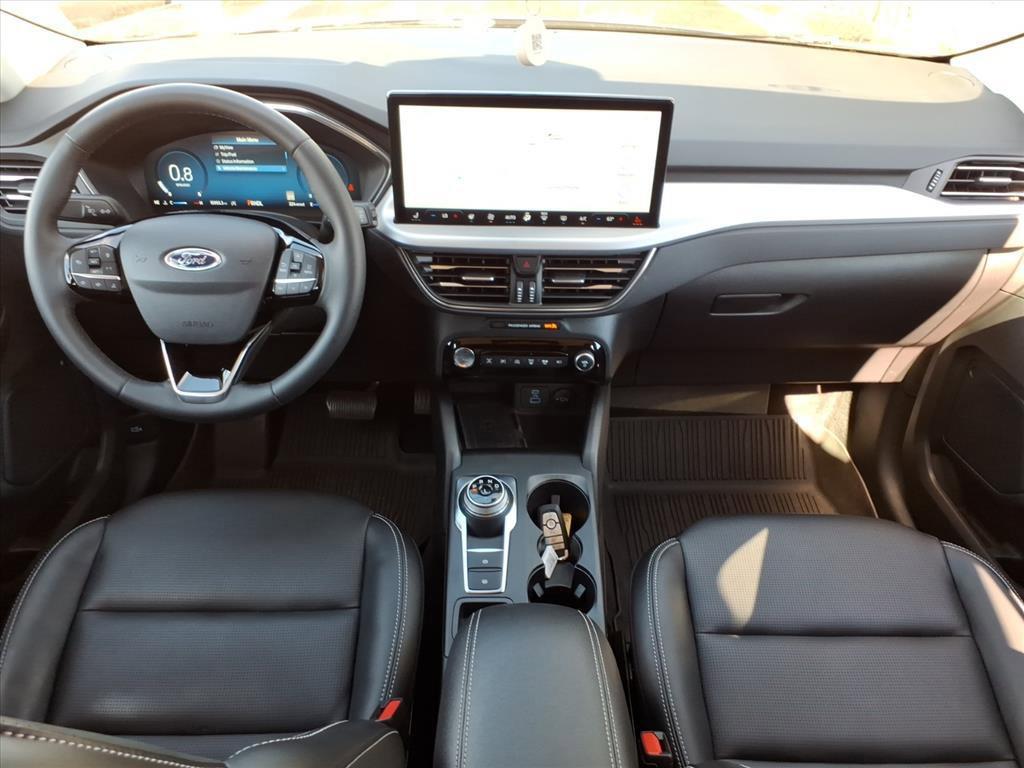 used 2023 Ford Escape car, priced at $26,923