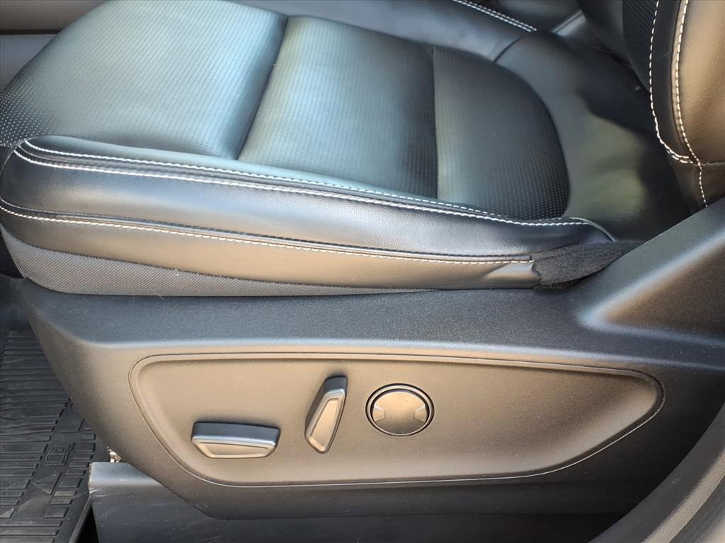 used 2023 Ford Escape car, priced at $26,923