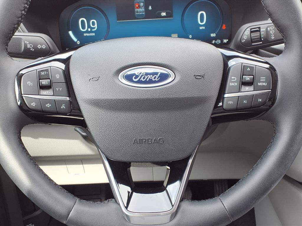 used 2023 Ford Escape car, priced at $24,923