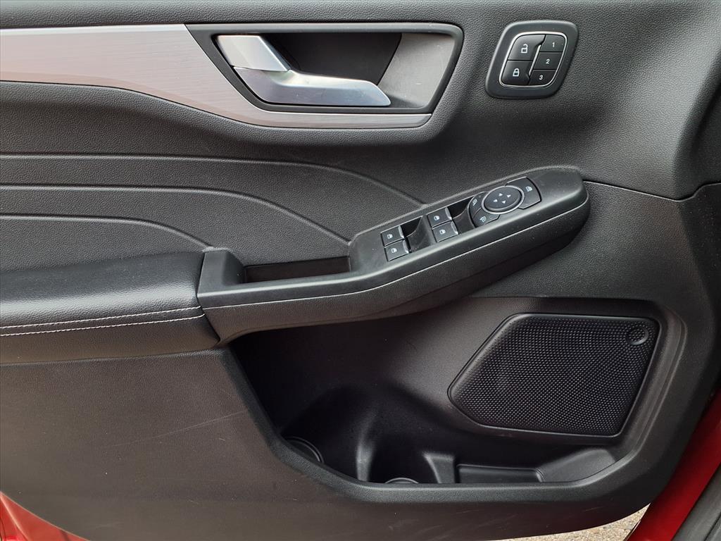 used 2023 Ford Escape car, priced at $28,993