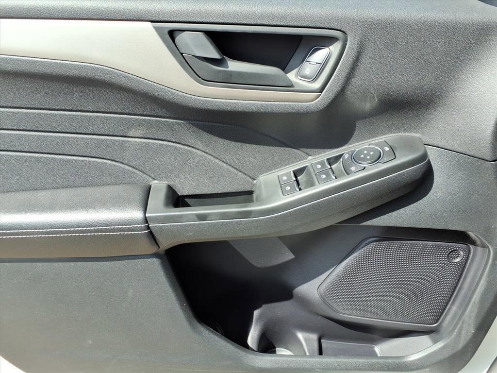 used 2022 Ford Escape car, priced at $22,992