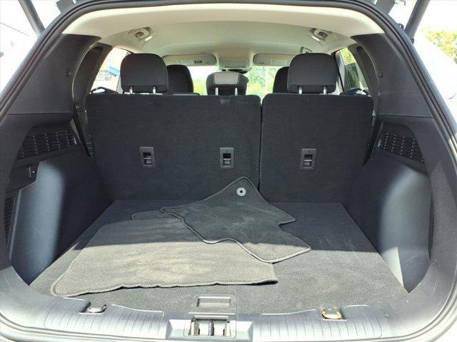 used 2022 Ford Escape car, priced at $22,992