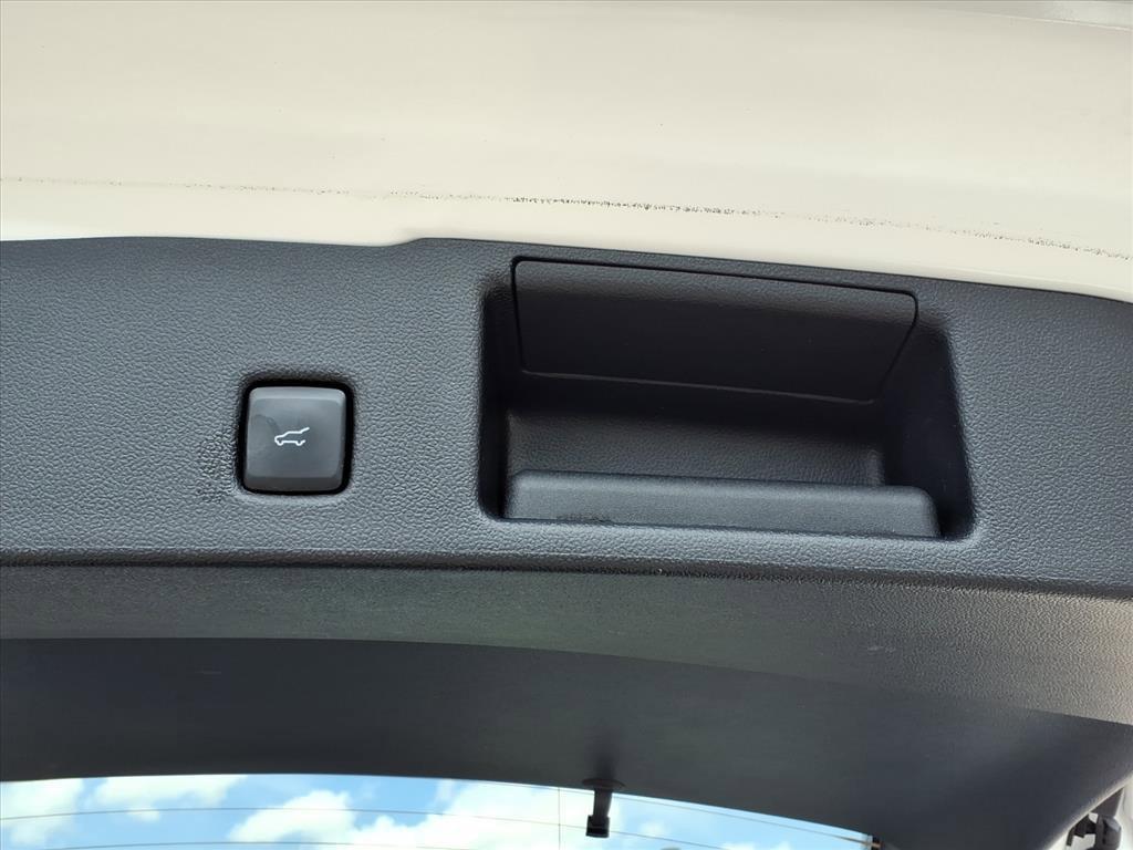 used 2022 Ford Escape car, priced at $22,992