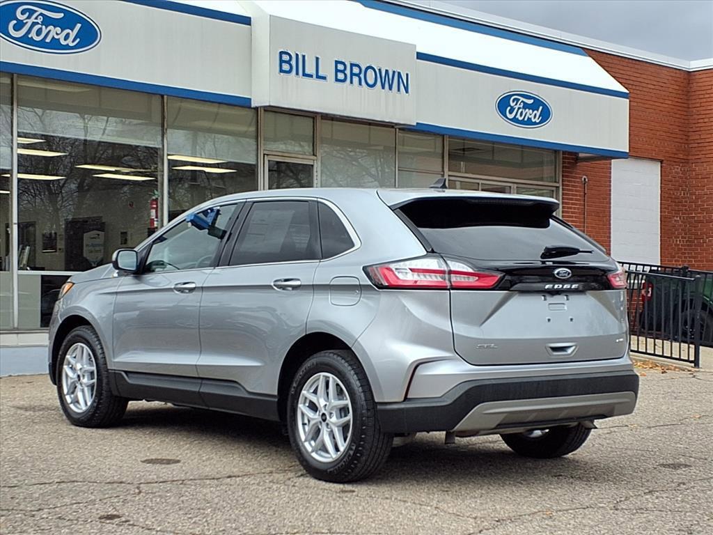 used 2024 Ford Edge car, priced at $29,995