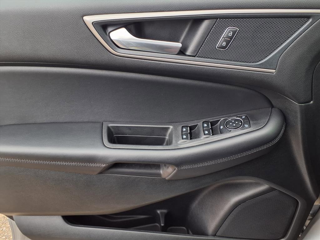 used 2024 Ford Edge car, priced at $29,995