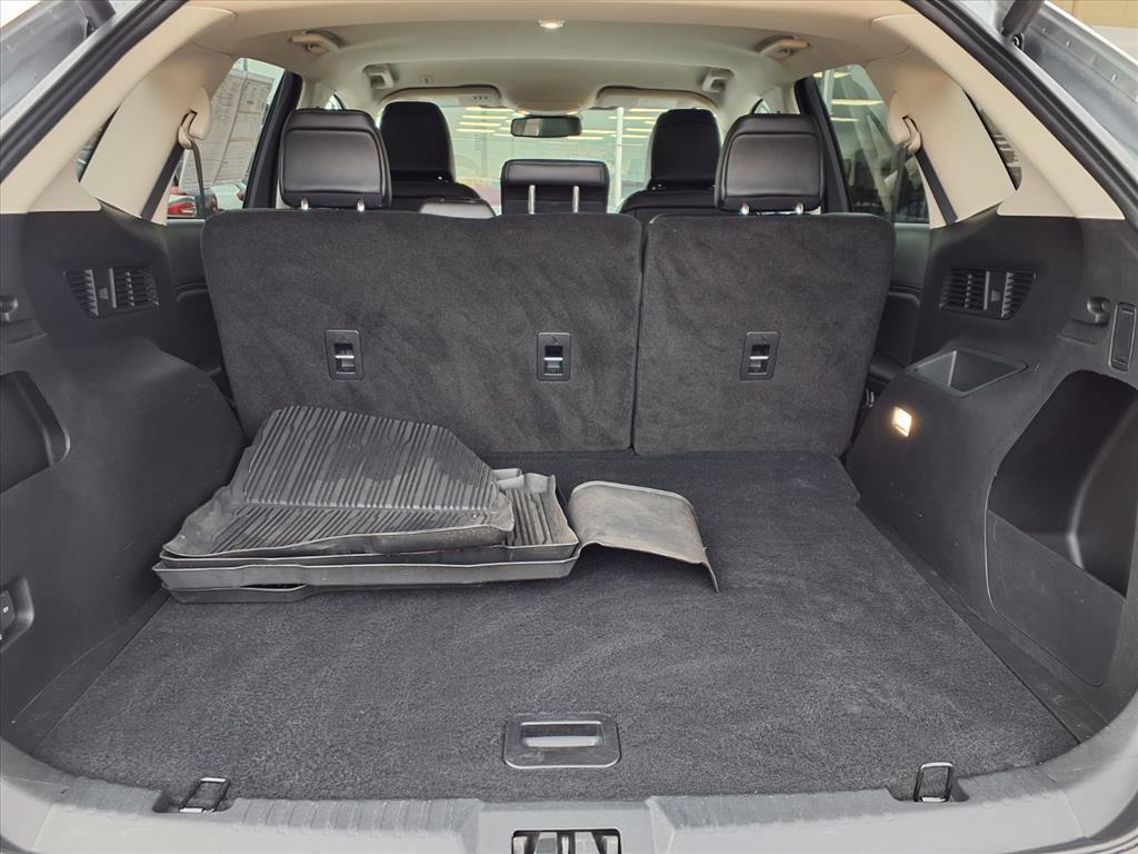 used 2024 Ford Edge car, priced at $29,995