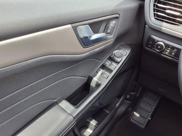 used 2022 Ford Escape car, priced at $24,992