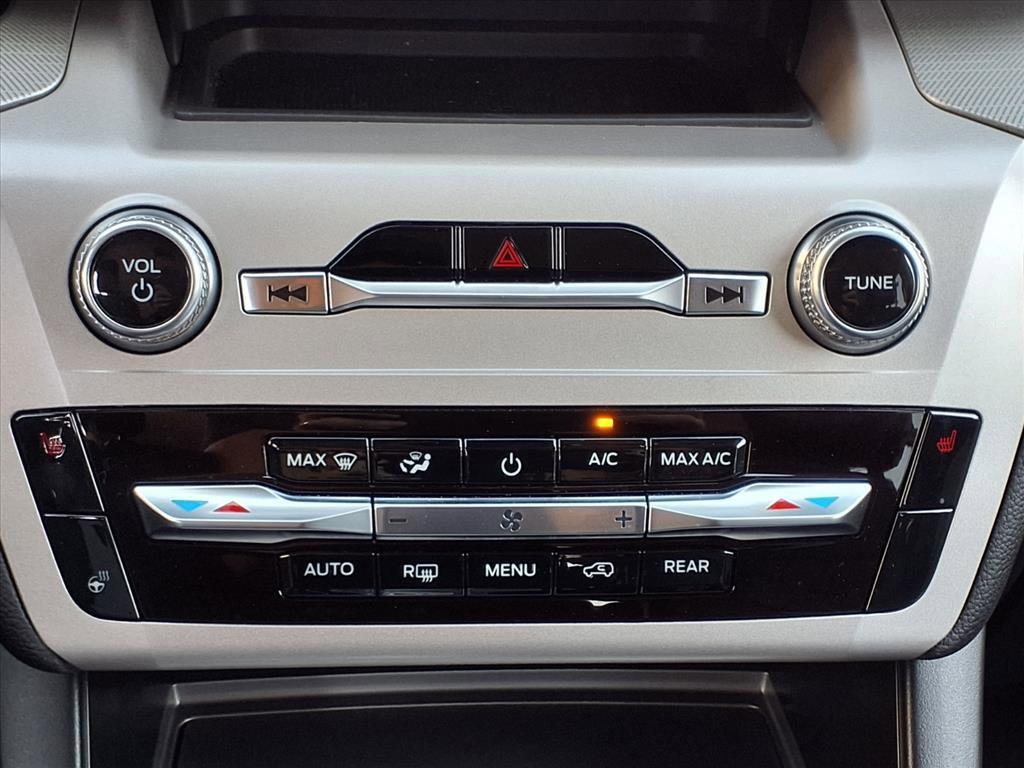 used 2023 Ford Explorer car, priced at $35,993