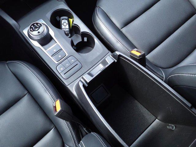 used 2022 Ford Escape car, priced at $26,662