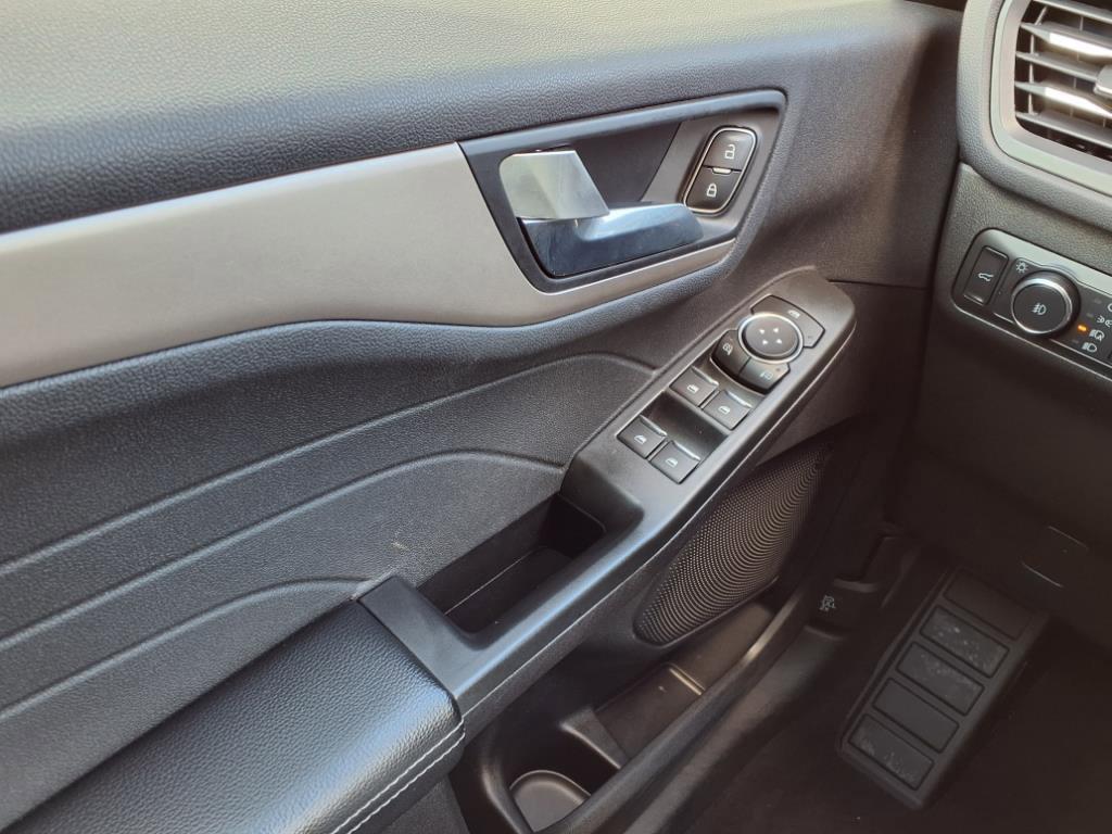 used 2022 Ford Escape car, priced at $20,922