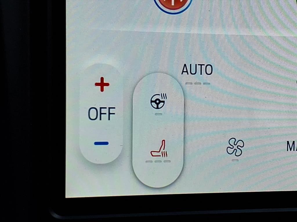 used 2024 Ford Edge car, priced at $30,995