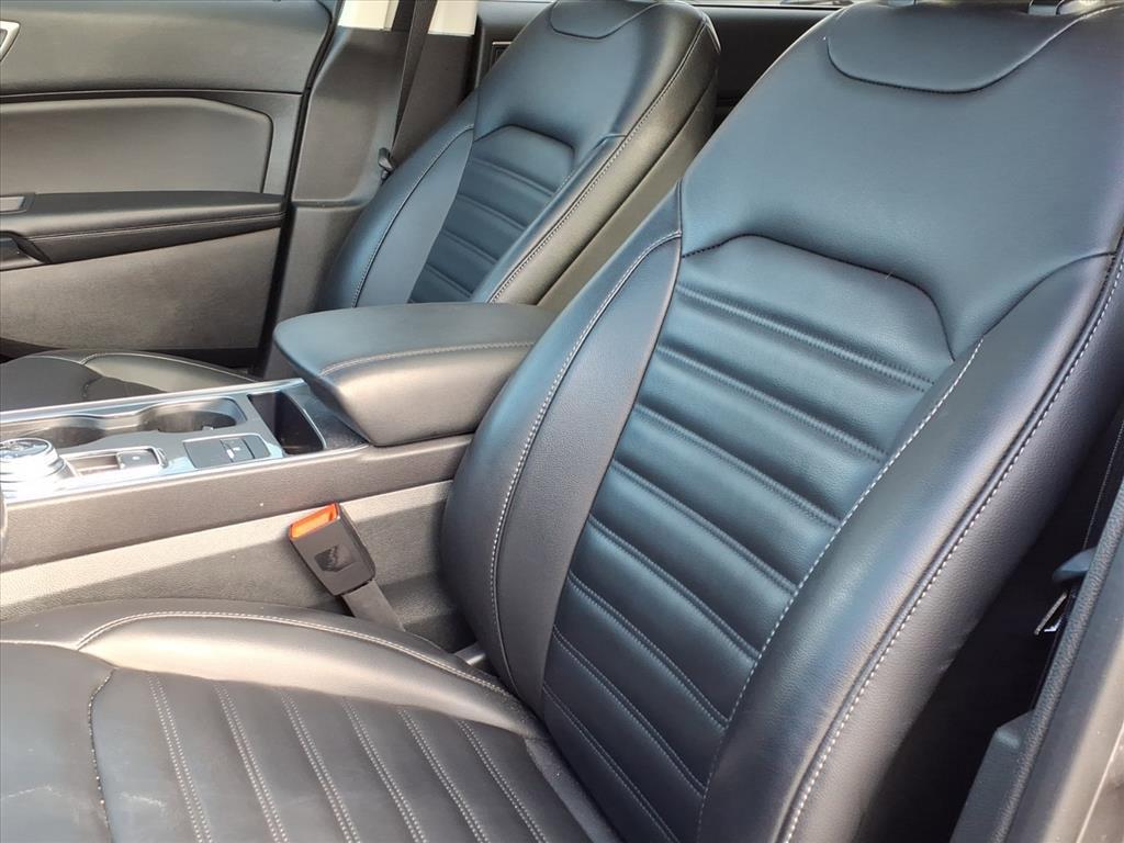 used 2024 Ford Edge car, priced at $30,995