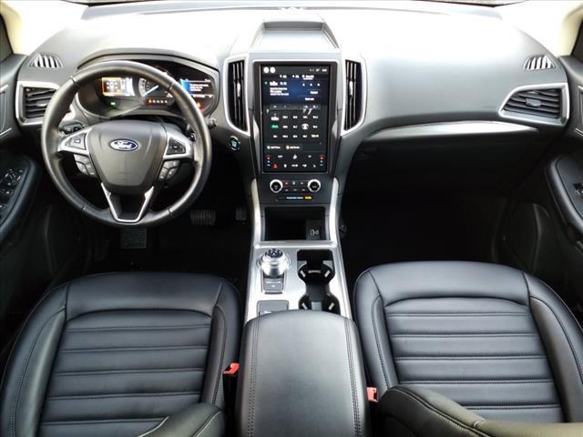 used 2022 Ford Edge car, priced at $29,992