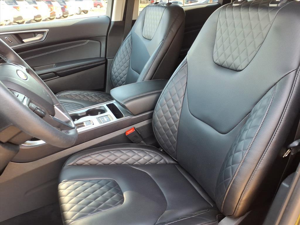 used 2024 Ford Edge car, priced at $31,994