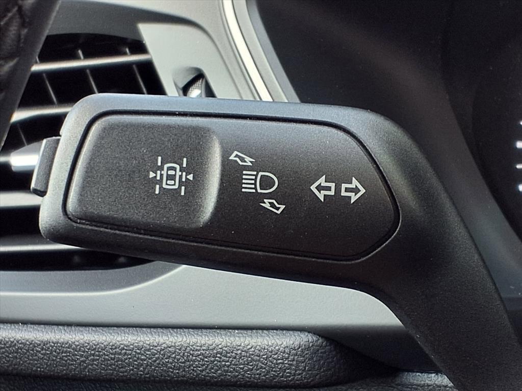 used 2022 Ford Escape car, priced at $23,992