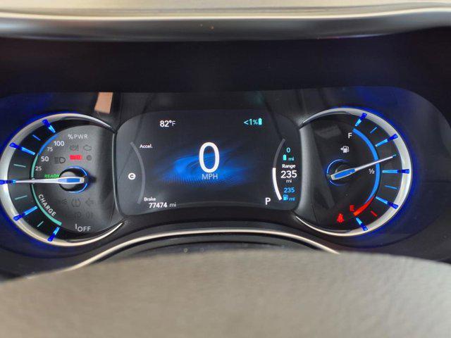 used 2021 Chrysler Pacifica Hybrid car, priced at $23,991