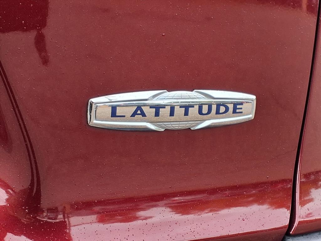 used 2019 Jeep Cherokee car, priced at $14,999