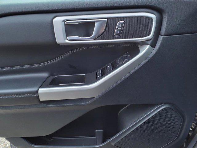 used 2022 Ford Explorer car, priced at $27,422