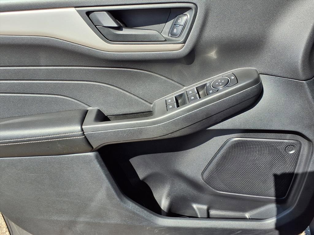 used 2022 Ford Escape car, priced at $22,992