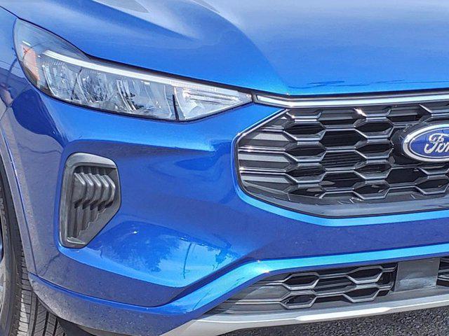 used 2023 Ford Escape car, priced at $25,923