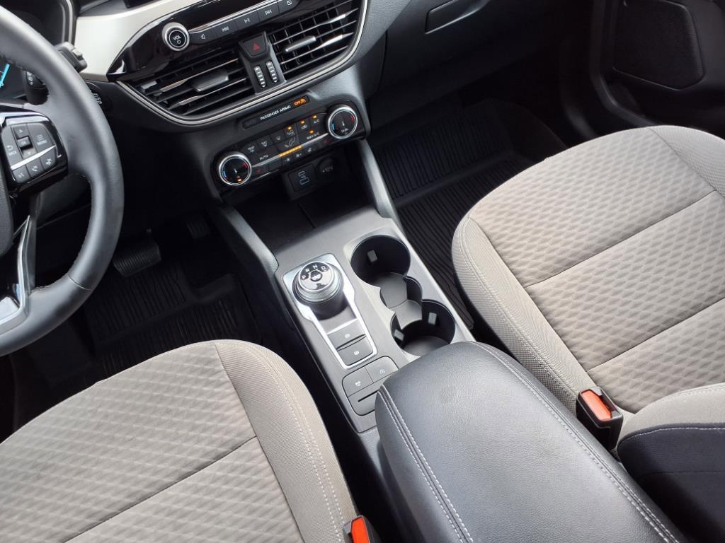 used 2022 Ford Escape car, priced at $21,922