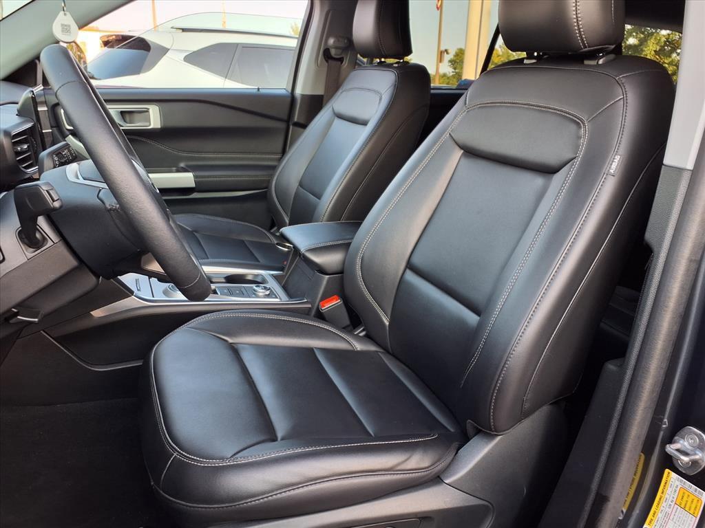 used 2024 Ford Explorer car, priced at $39,994